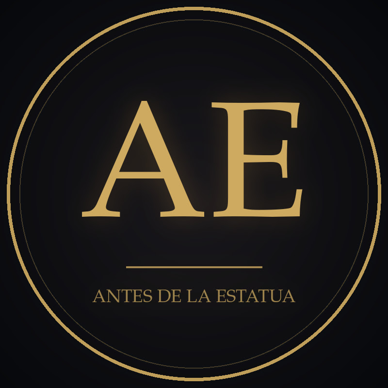 ANTES DE LA ESTATUA 