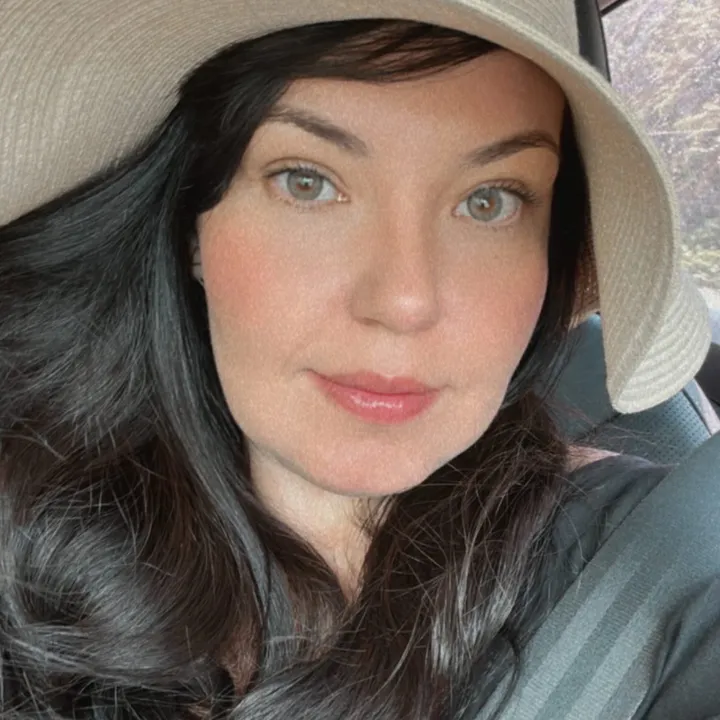 Lala Tavares