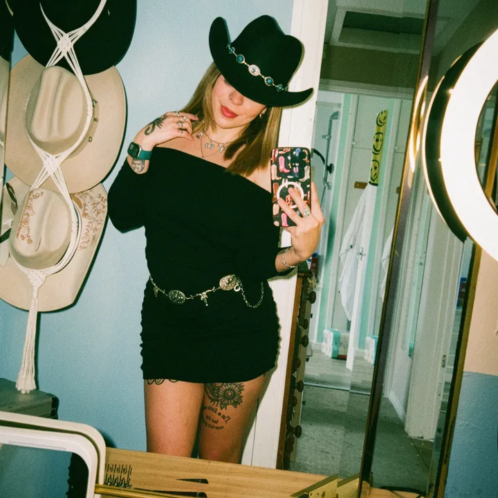 tatted_cowgirl99