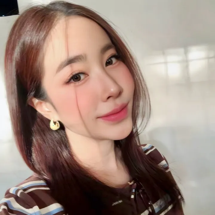เจ๊เดียเเม่ค้าหน้าเด็ก🤺🏆🧩🎰