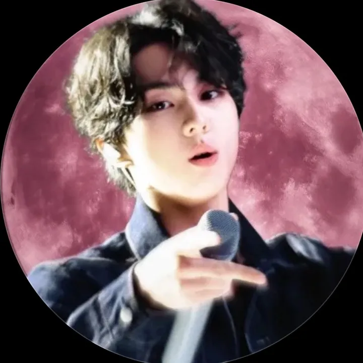 𝐄𝐥𝐞𝐧𝐚¹⁰⁰⁹