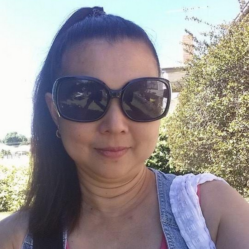Mama Ynah Thomson