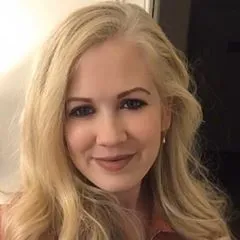 Kelly - Mum of 3 girls