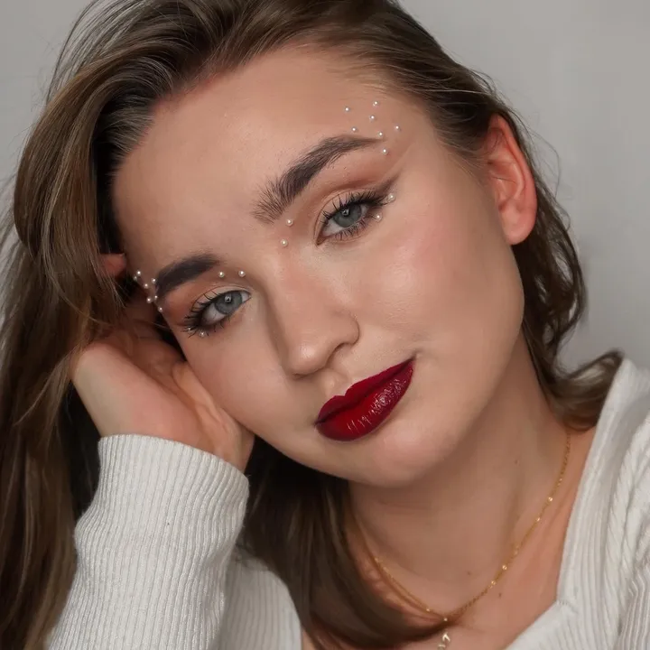julia_anna___