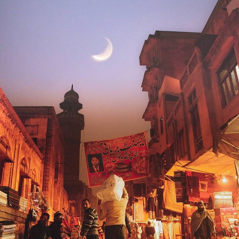 Lahore To Valencia