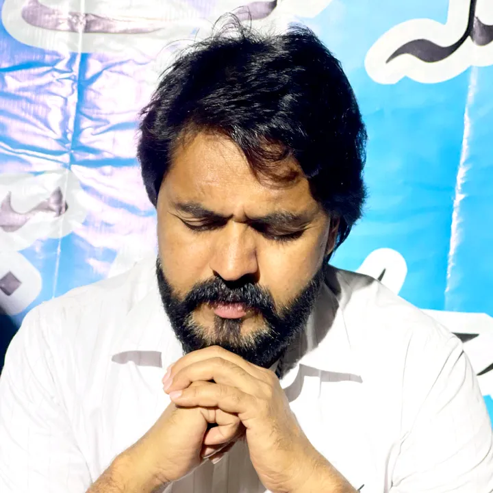 Worshipper Ansar Mushtaq