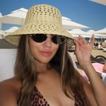 Karolina • Content Creator • UGC • Moda