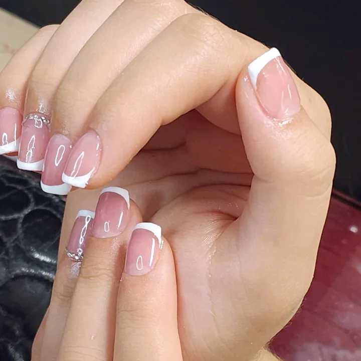 ℳ𝒶𝓇𝓉𝒾𝓃𝒶 🎀