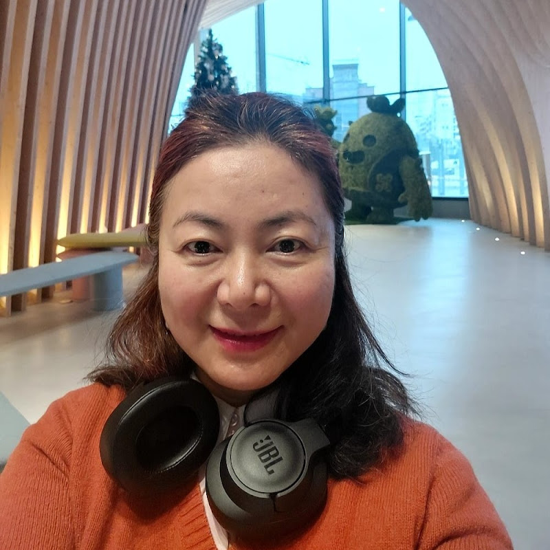 Chinese Language with Vicky Zhou 