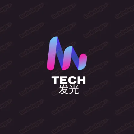 Tech  发光 💯 📱