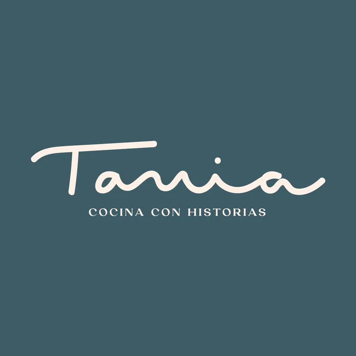 Tania •Cafeteria Boutique •