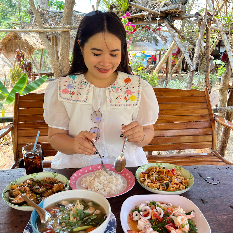 สาวเวย์ อีสานไทญ้อ