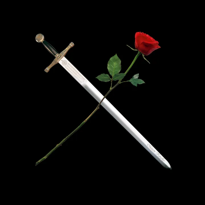 Maison Kingsley Couture Spain