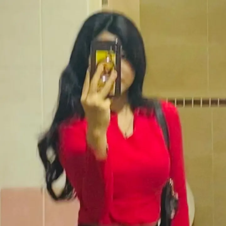 B ✞♡