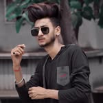 Aaryan Kelvin  |  Aman Pandit