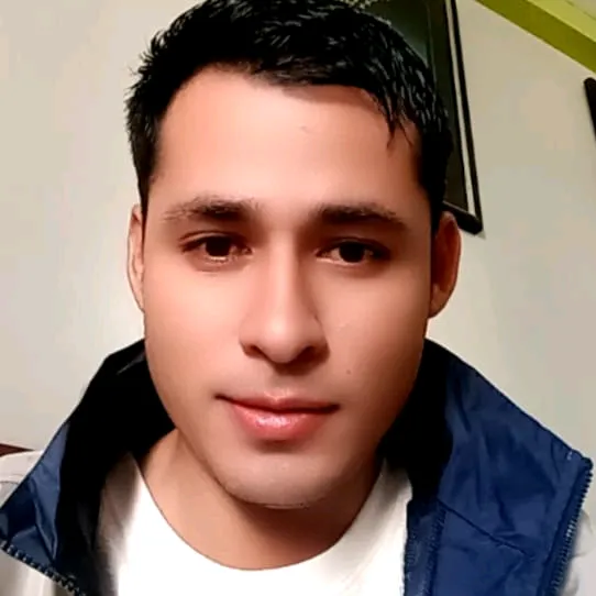 Paolo S. Pérez. 📚🇵🇪