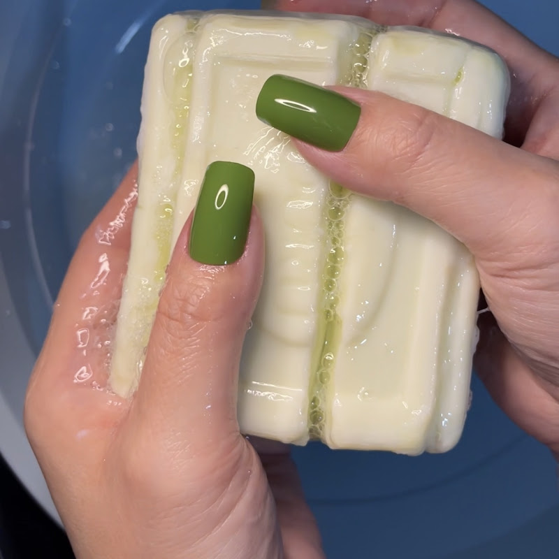 AYUMI - ASMR SOAKED SOAP