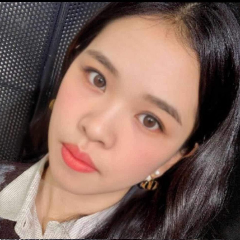 Bùi Mỹ CBiz Story