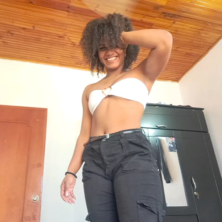 Adri Manza