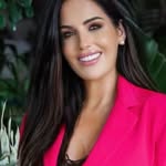 L A U R A W A R R E N