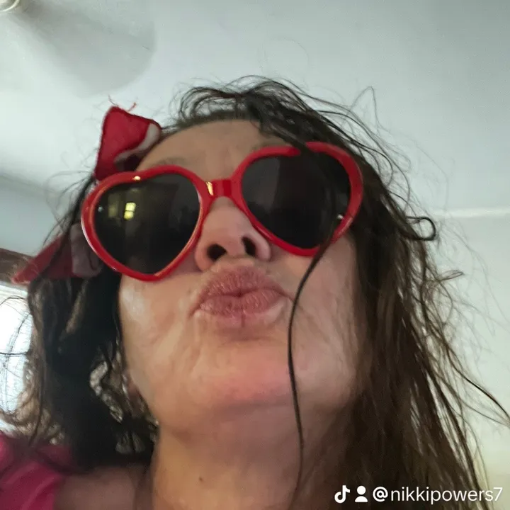 N.Y. CRAFTY GIRL