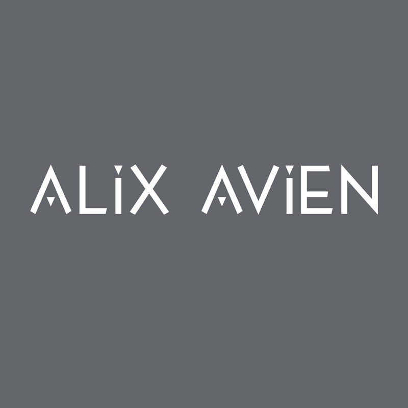 Alix Avien 