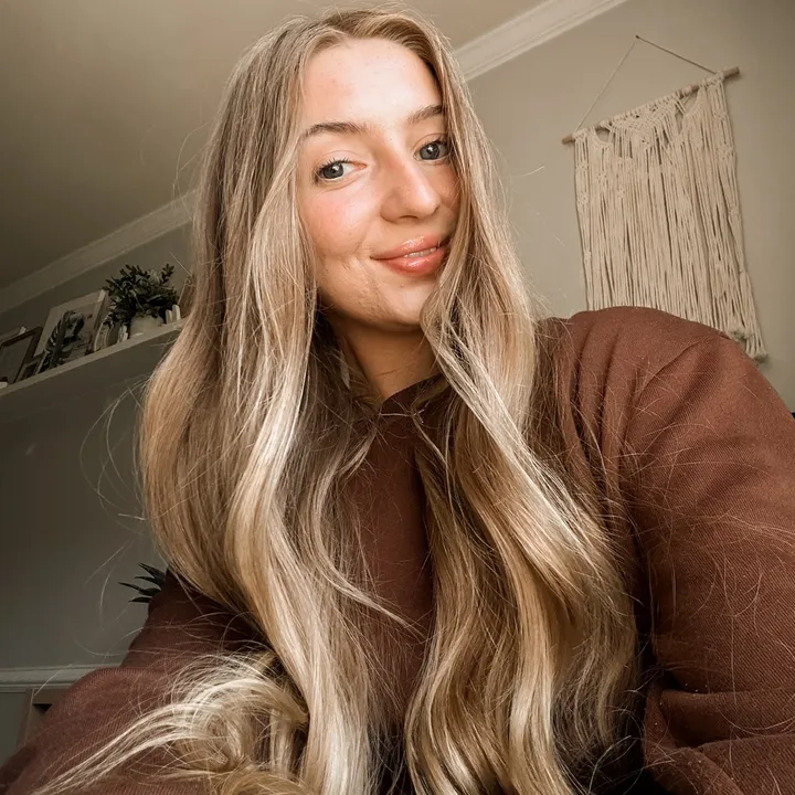 AMANDA KIRSTEN ⚡️