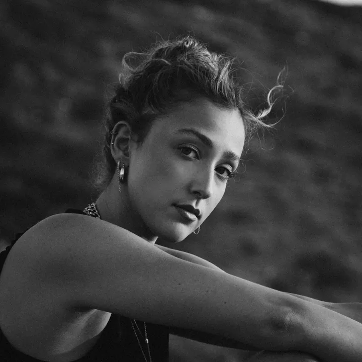 𝐒𝐡𝐚𝐫𝐨𝐧 𝐙𝐯𝐢𝐥𝐢