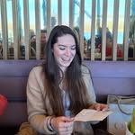 🙋🏽‍♀️ Eli