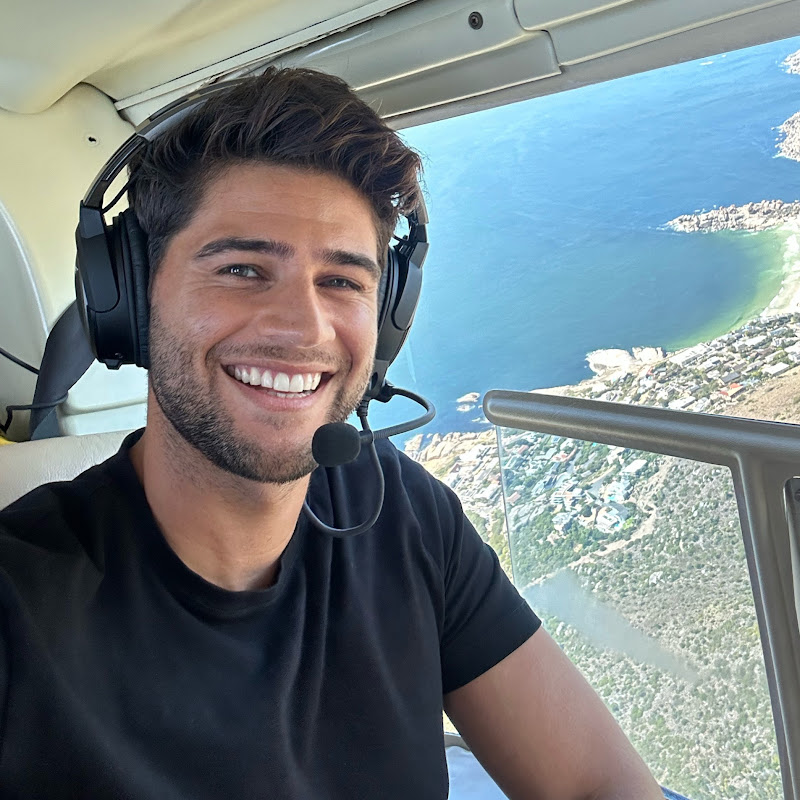 Mitchell Weijerman Official