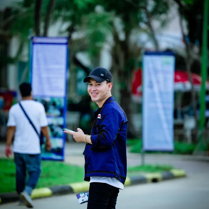 🇰🇭🤍SOLø kĩñġ🤍🇰🇷