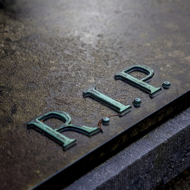 Grave visiting