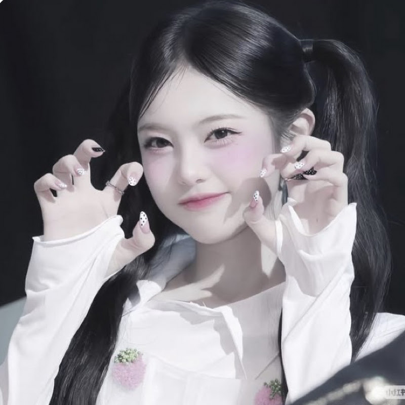 𝑲𝒊𝒎 𝑰𝒓𝒆𝒏𝒆 🐰💕
