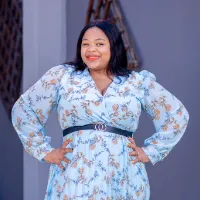 Thandisa Mahe Official