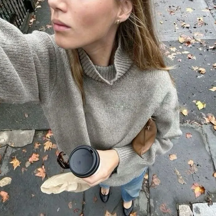 ℛ