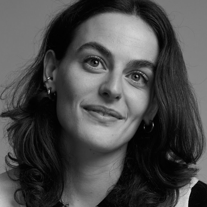Daphne Simons