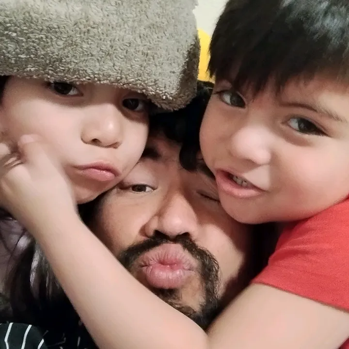 PAPA SOLTERO CON HIJOS 👑👑👑