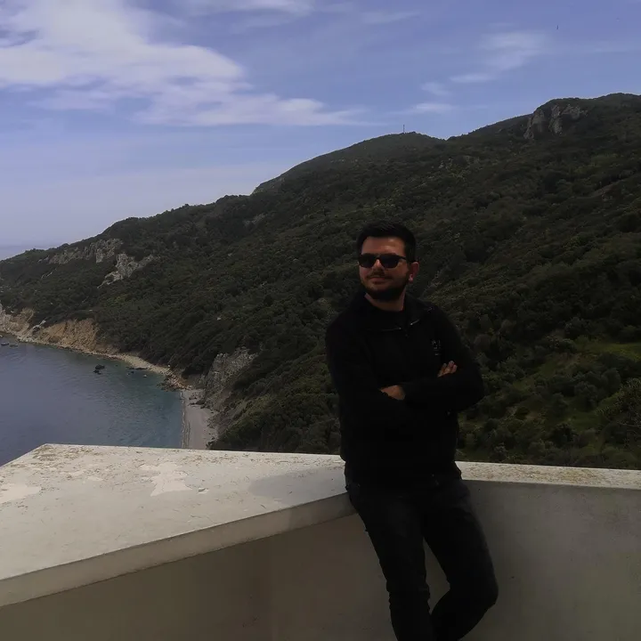 kostas valmas