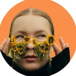 POLA LAAMANEN - EMBROIDERY ART