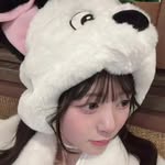 青島もも(Momo Aoshima)
