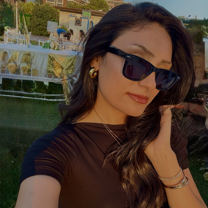 Esra Ece Deniz