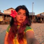 Mehak ྀི ♡ | UGC Creator | Stylist | Writer