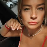 Island mama life 🎈