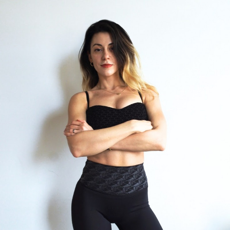 Chelsea Fit and Flow