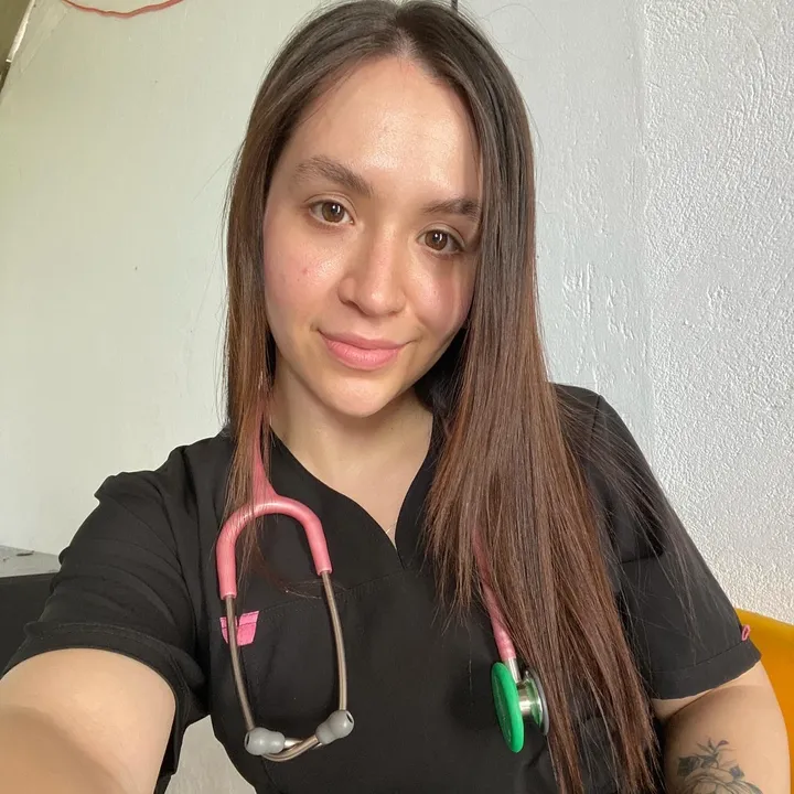 Doctora Anita 👩🏼‍⚕️
