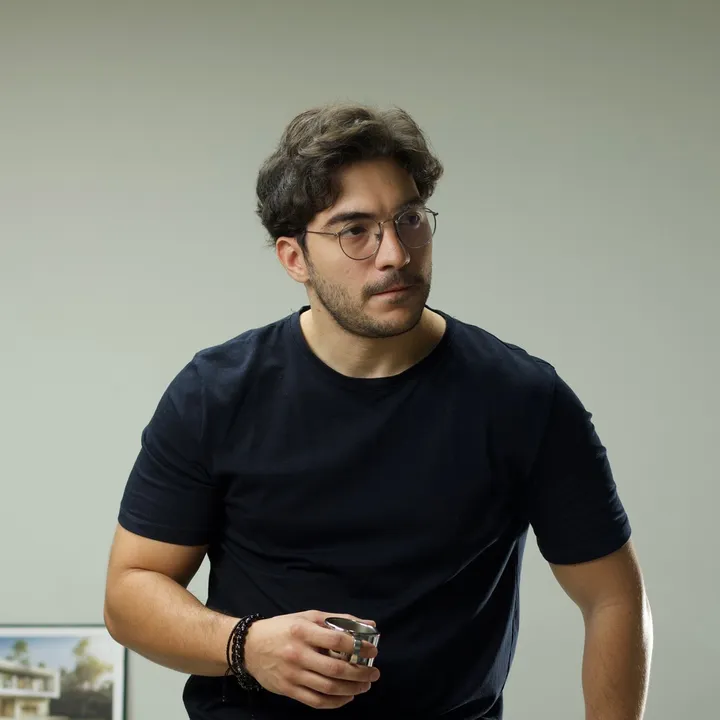 Arq. Samuel Paravia