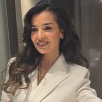 Özlem Şalvarcı