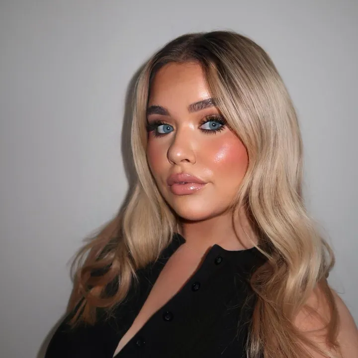 Olivia | Makeup & Motherhood