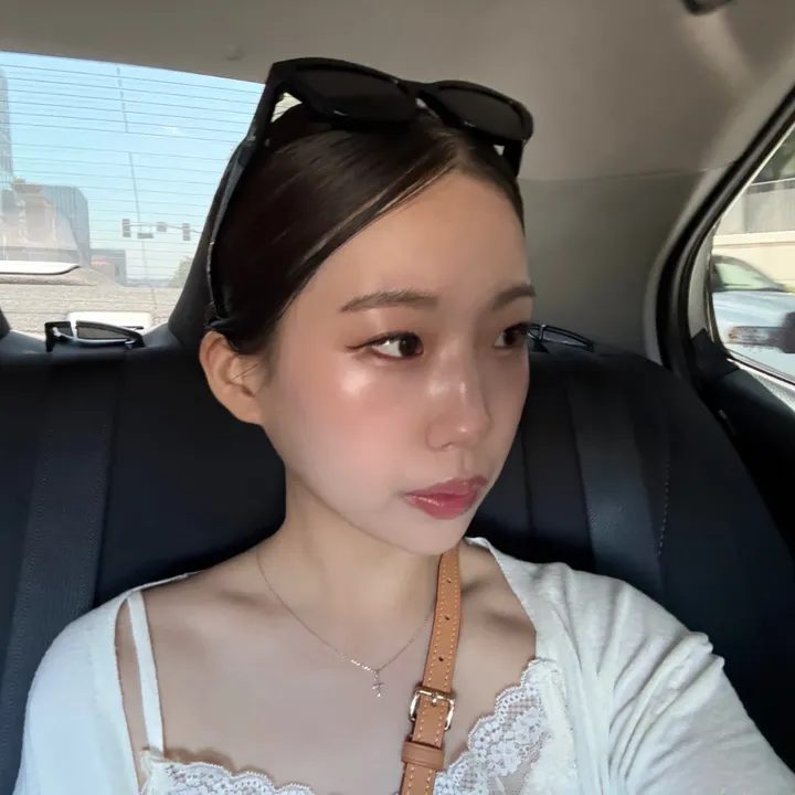 Clara