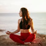 Reika | Yoga Teacher & Mentor